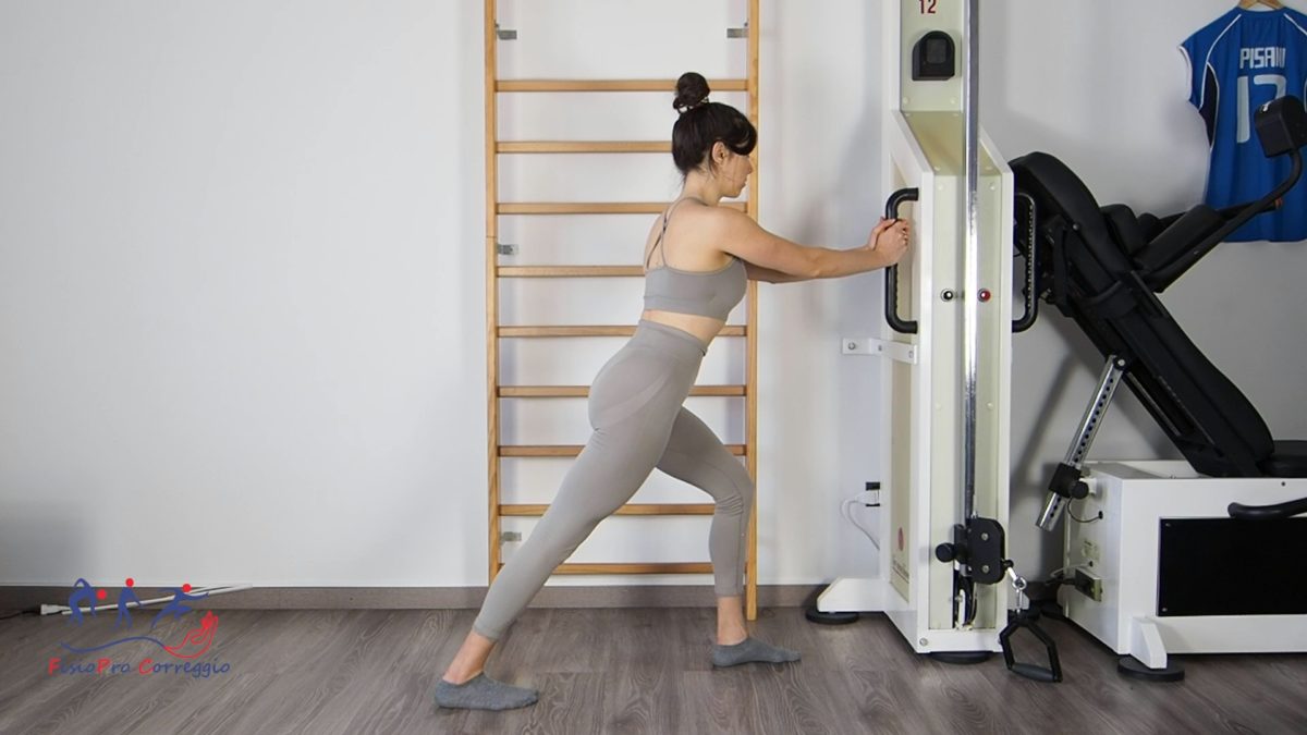 Stretching della fascia plantare in stazione eretta fisioterapia online fisiopro smart rehab
